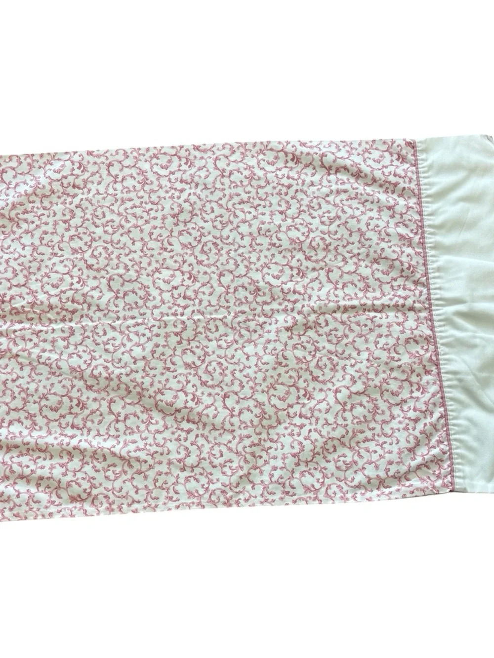 Vintage 2 Piece Croscill Ashley Twin Fitted  Sheet & Pillowcase Pink Filigree